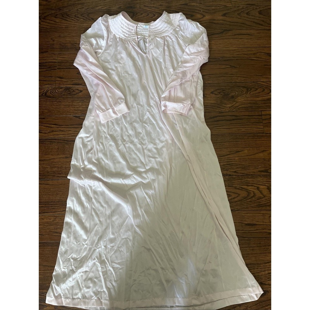 VTG Katz Women Size M Long Sleeve Nylon Nightgown Lace Pink Quilted Top‎